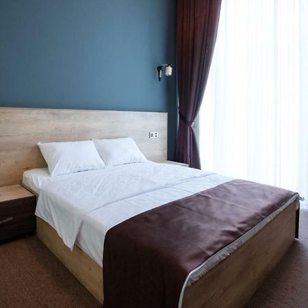 Boutique Hotel Avenue Baky Esterno foto