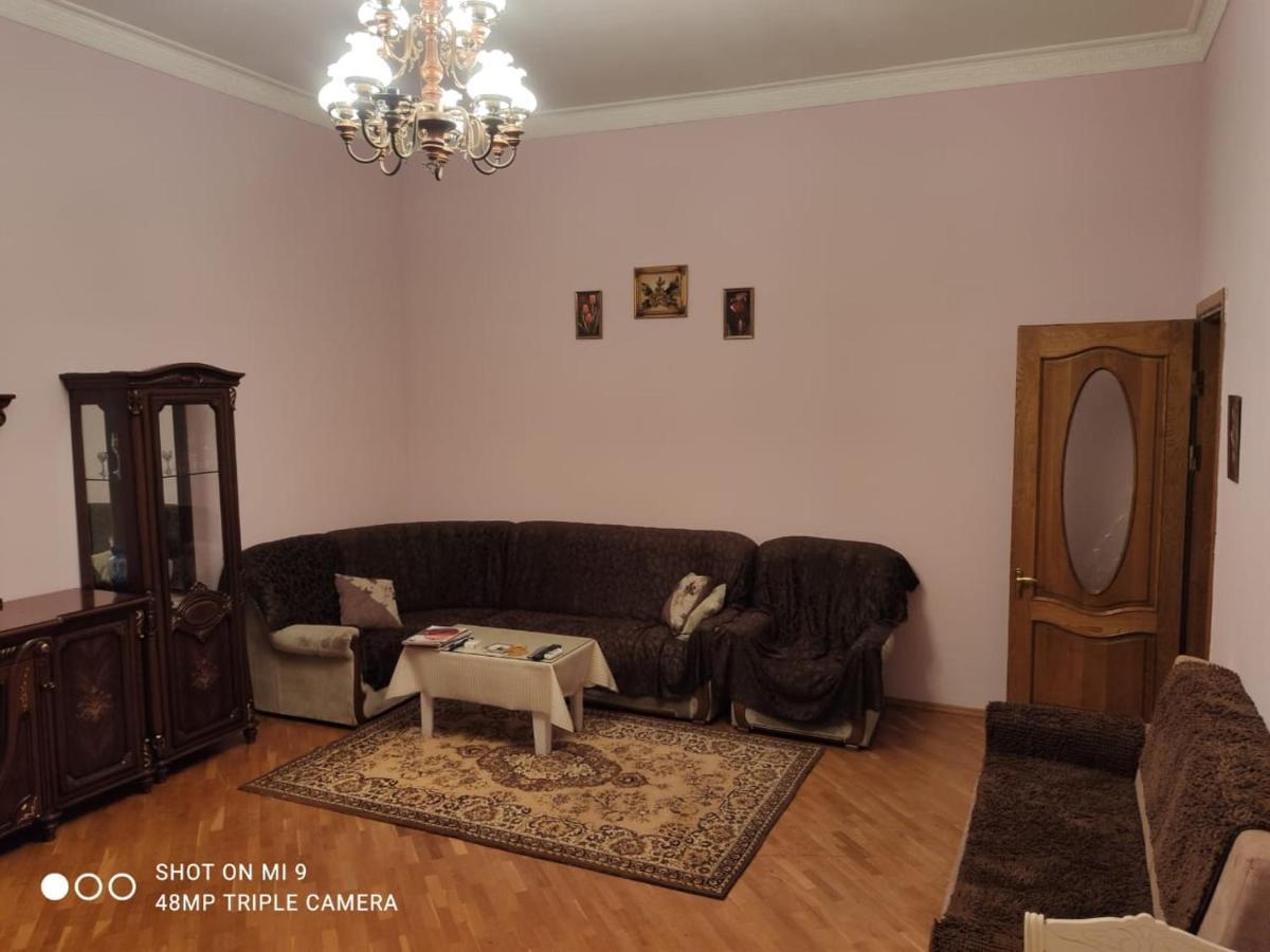 Boutique Hotel Avenue Baky Esterno foto