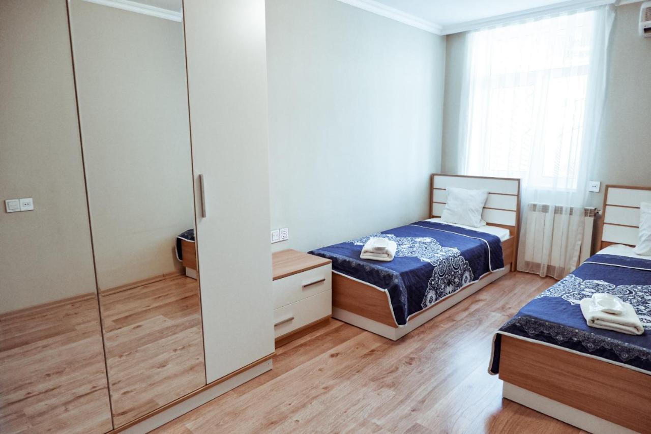 Boutique Hotel Avenue Baky Esterno foto