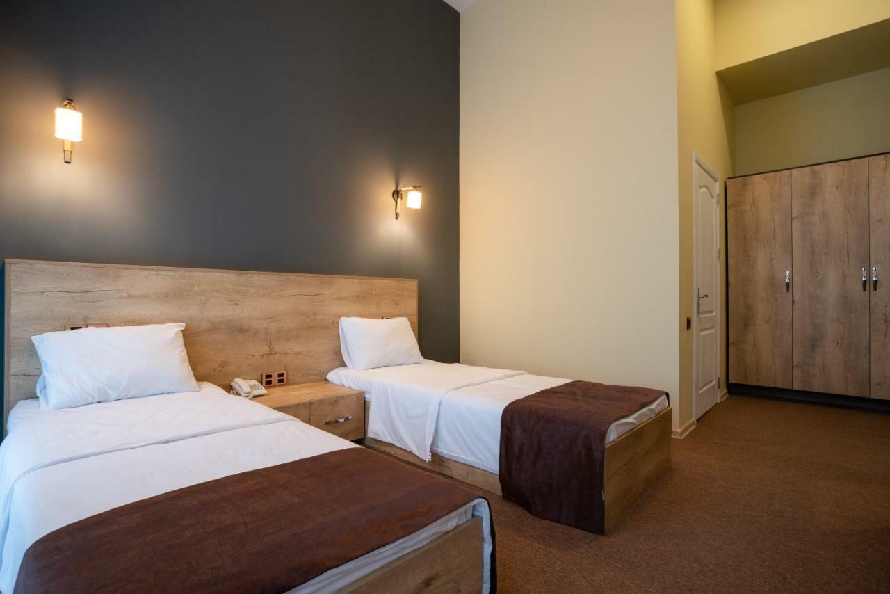 Boutique Hotel Avenue Baky Esterno foto