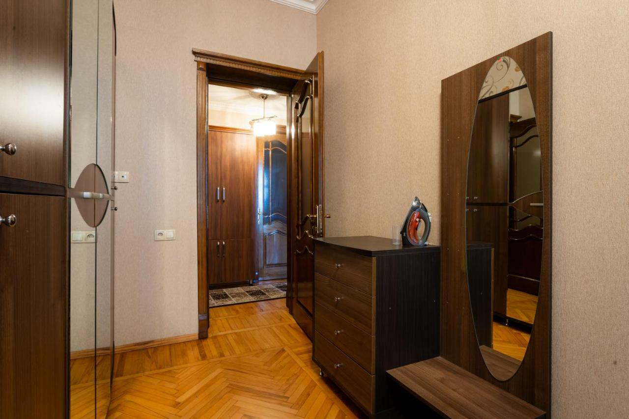 Boutique Hotel Avenue Baky Esterno foto