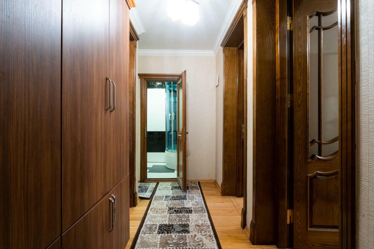 Boutique Hotel Avenue Baky Esterno foto